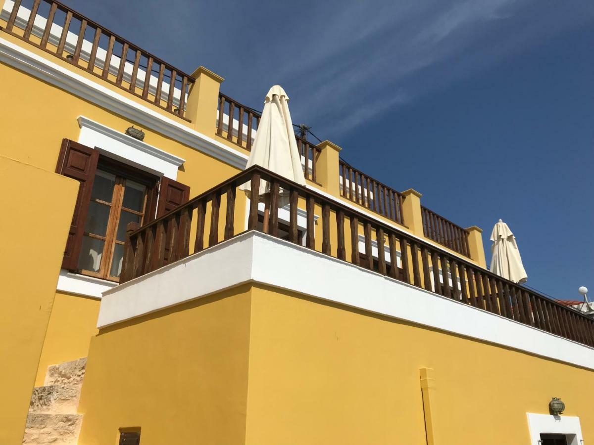 Villa Amalia Chalki Town Exterior foto
